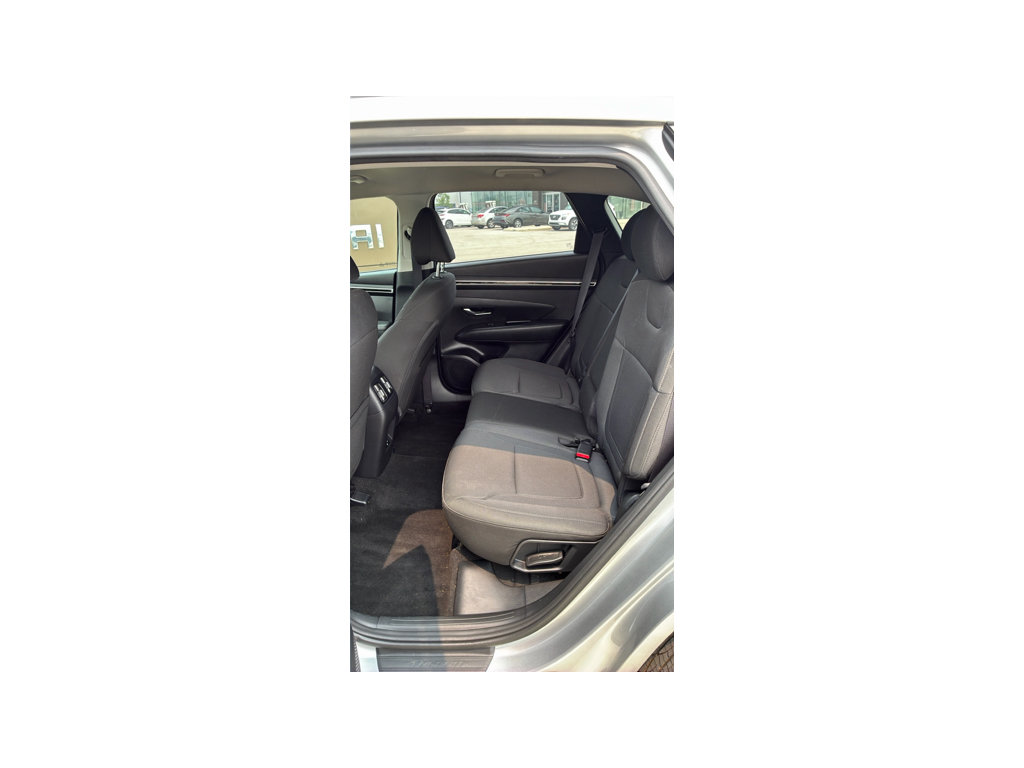 Used 2022 Hyundai Tucson SEL FWD image 10
