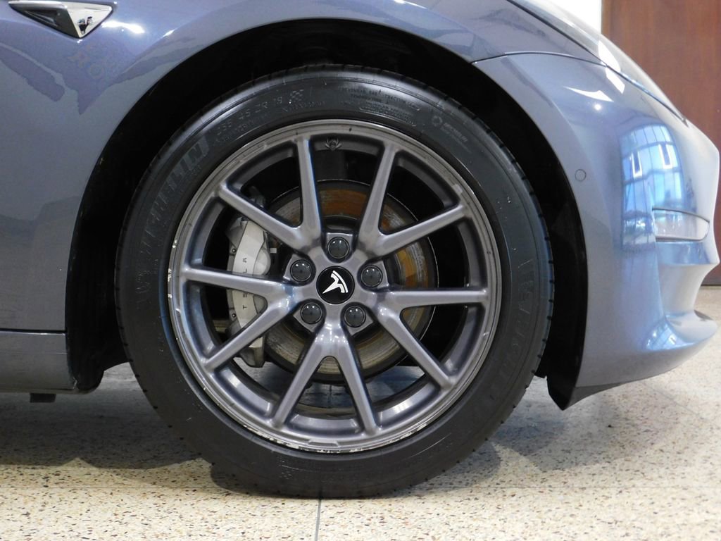 Used 2020 Tesla Model 3 Long Range AWD/4WD image 23