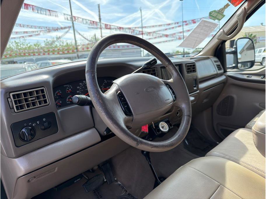 Used 2001 Ford F250 4x4 Crew Cab Super Duty image 5