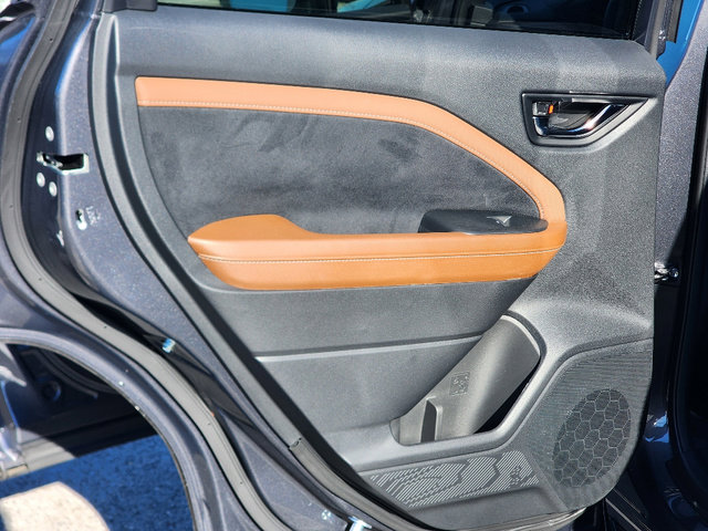 Used 2025 Subaru Forester Touring image 36