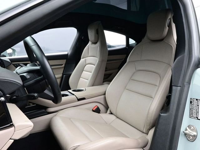 Certified 2025 Porsche Taycan AWD/4WD image 5