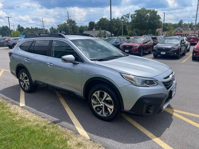 Used 2020 Subaru Outback Limited AWD/4WD image 3