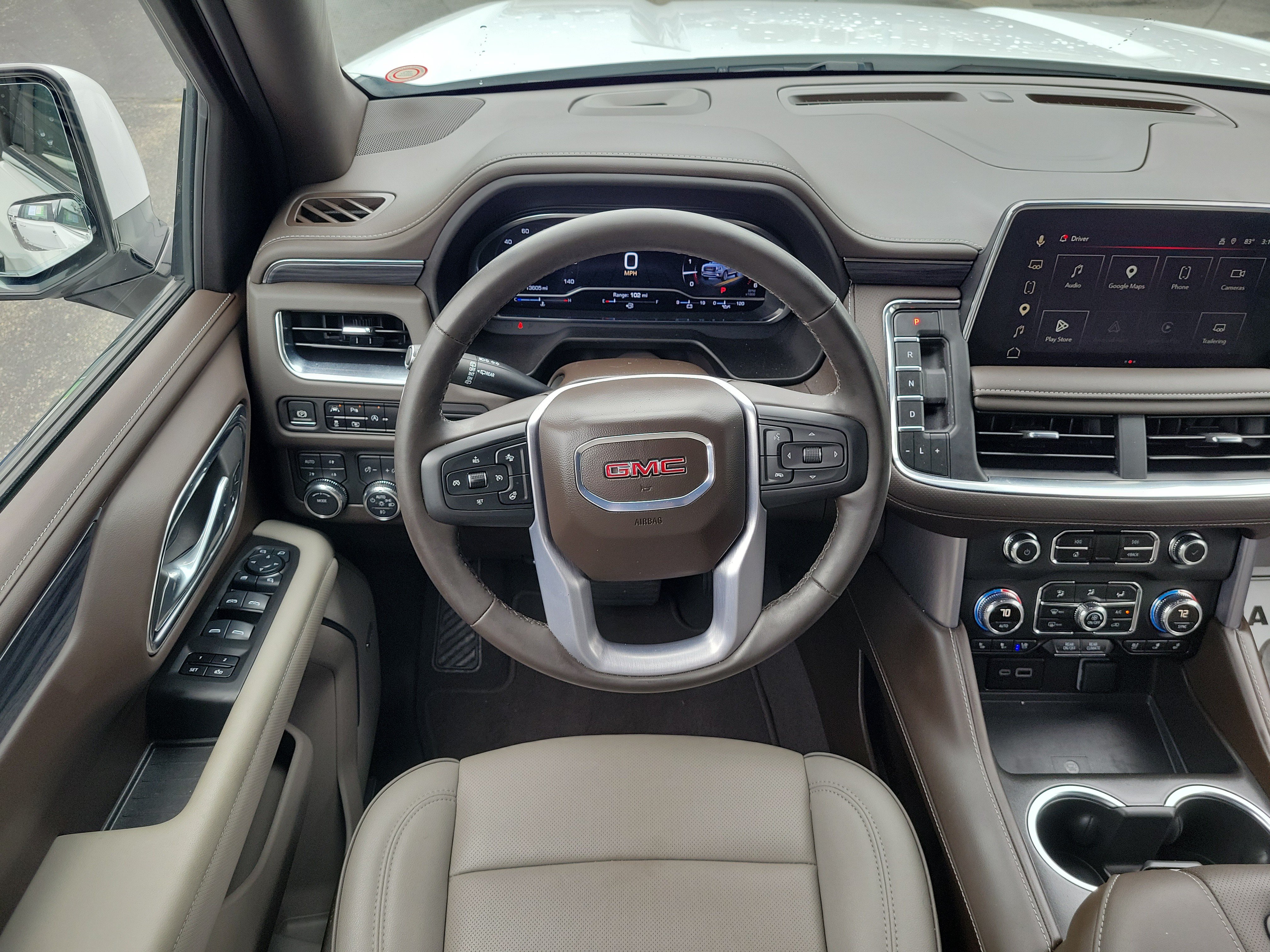 Used 2024 GMC Yukon XL SLT w/ SLT Luxury Package AWD/4WD image 12