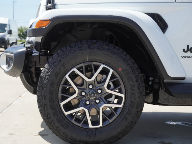 New 2026 Jeep Wrangler Unlimited Sahara AWD/4WD image 8