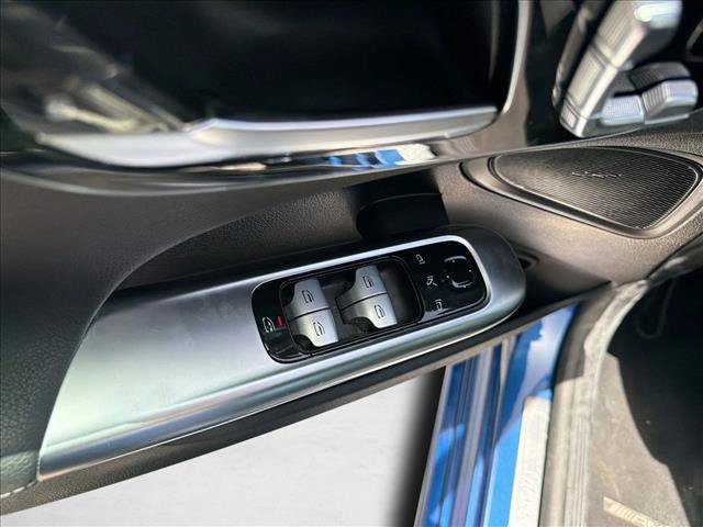 Used 2024 Mercedes-Benz C 300 Sedan image 12