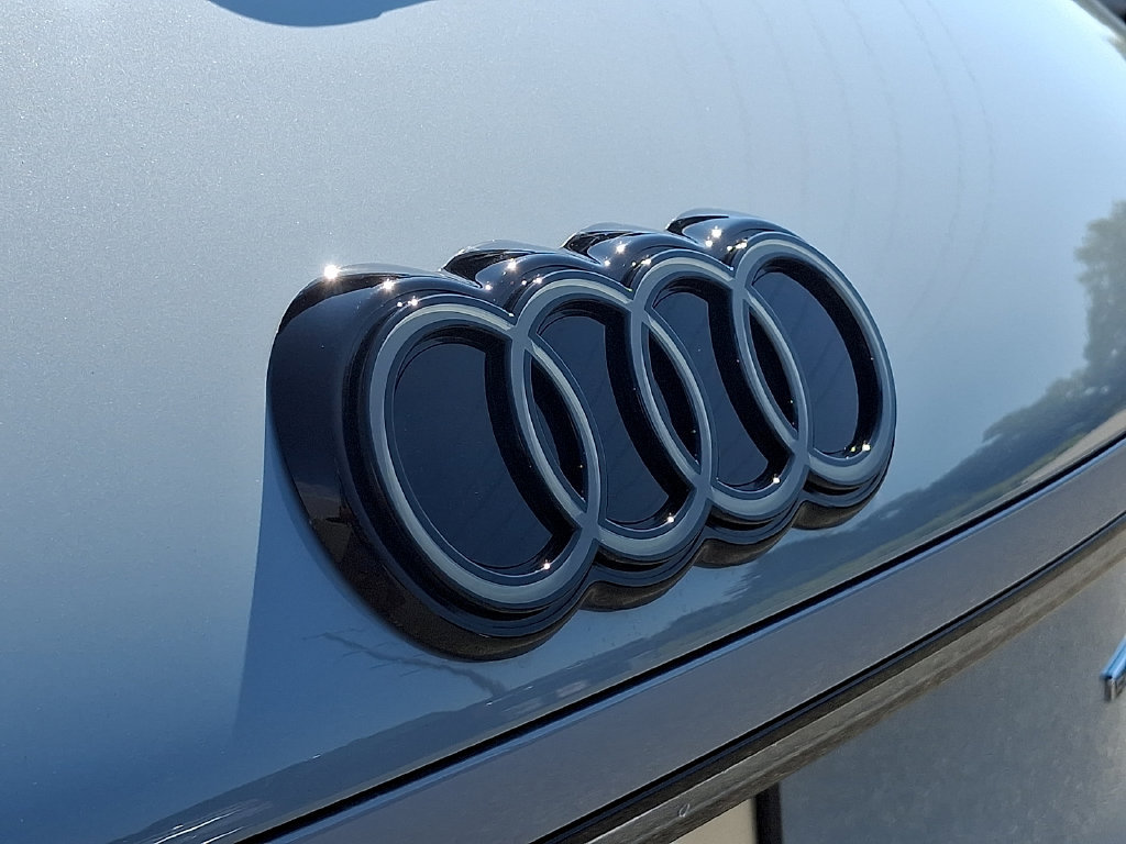 New 2026 Audi Q3 quattro 2.0T AWD/4WD image 18