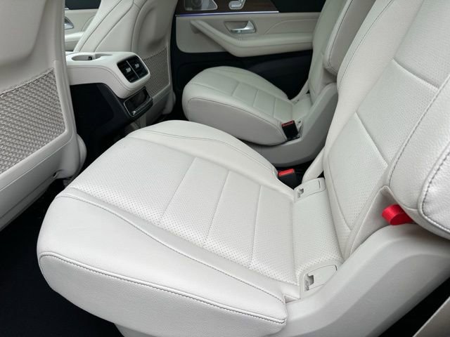 Certified 2025 Mercedes-Benz GLS 450 4MATIC image 6