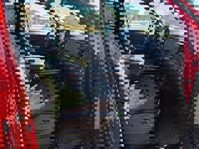 Used 2023 Nissan Titan PRO-4X w/ Pro-4x Convenience Package image 16