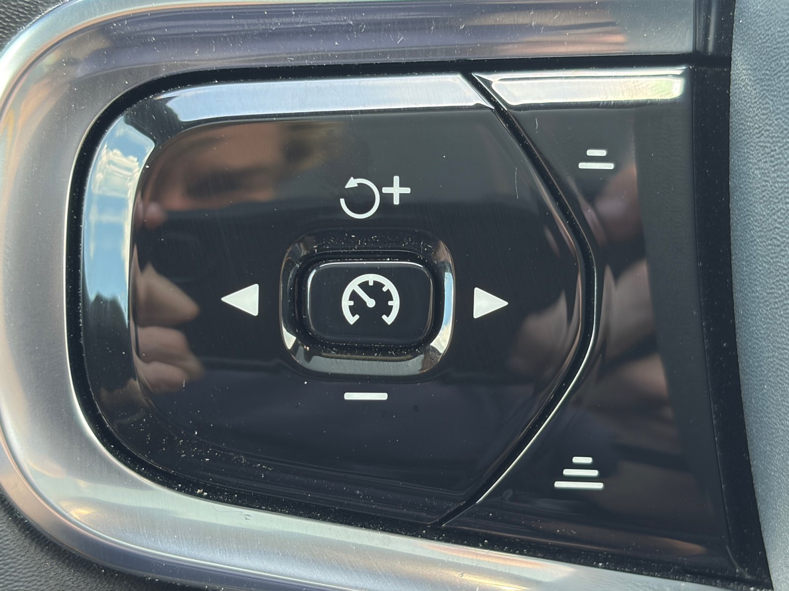 Used 2023 Polestar Polestar 2 AWD/4WD image 33
