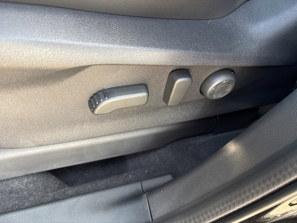 New 2025 Subaru Ascent Bronze Edition w/ Onyx Package image 22