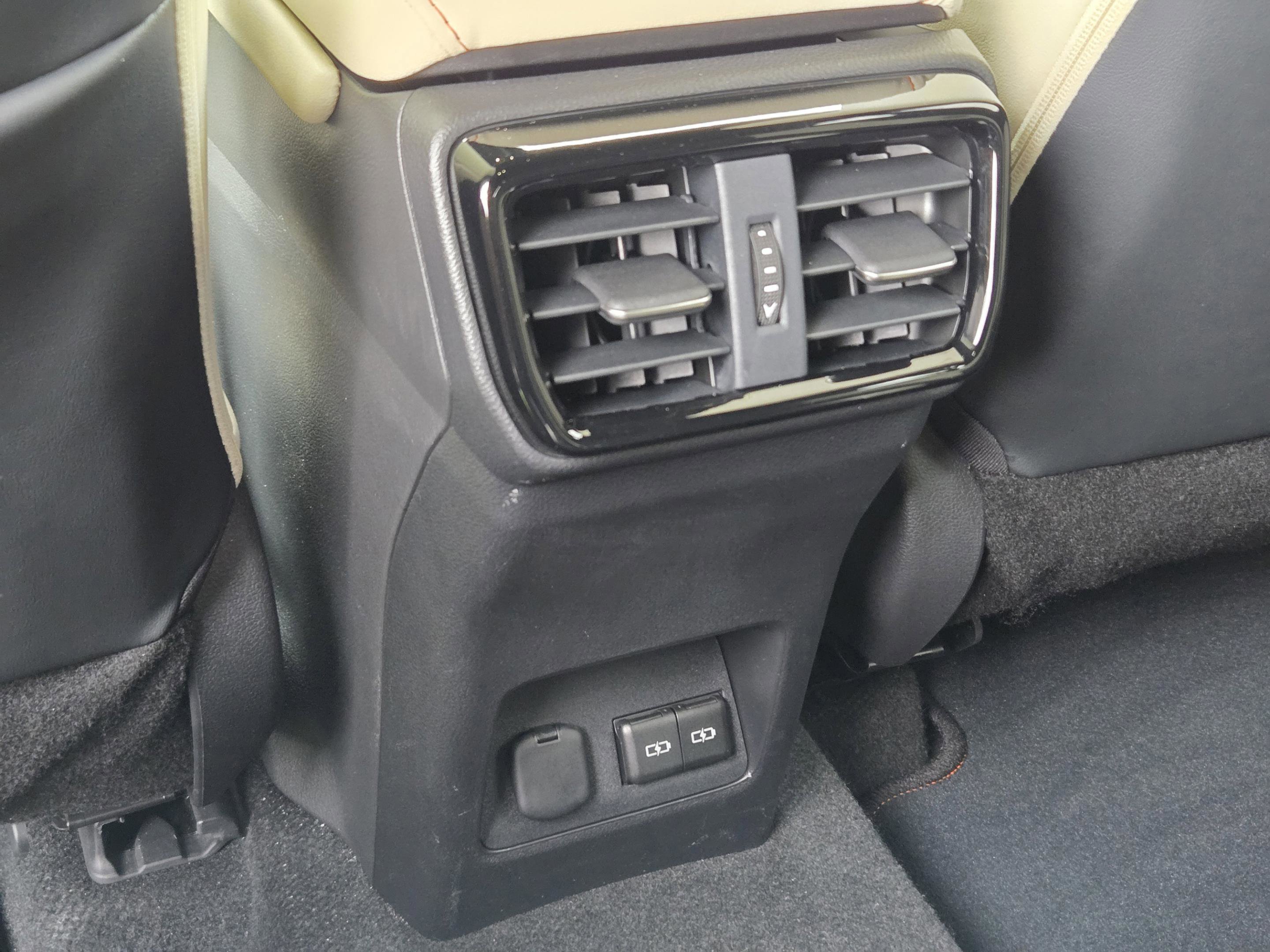 Certified 2024 Lexus NX 350h AWD w/ Vision Package image 28