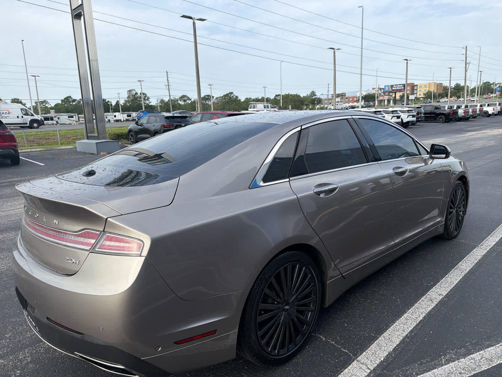 Used 2018 Lincoln MKZ Reserve w/ Technology Package FWD image 5