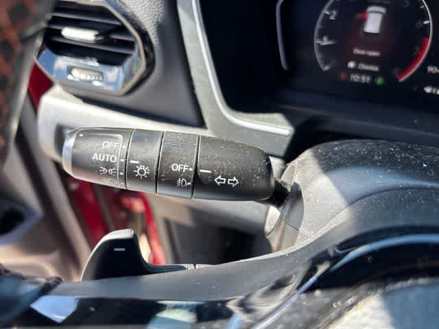 Used 2023 Honda Pilot Sport image 15