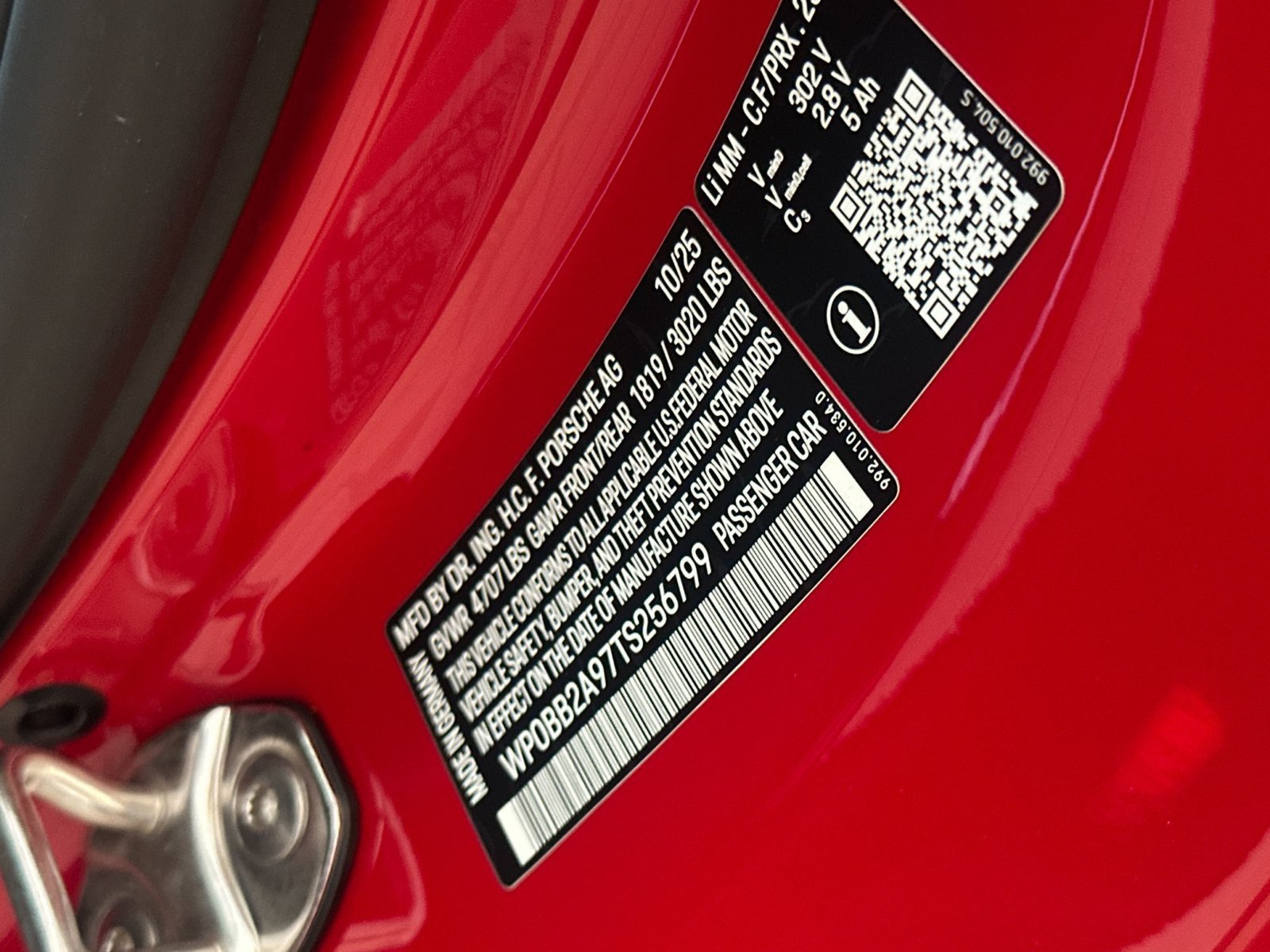 Certified 2026 Porsche 911 Targa 4 GTS AWD/4WD image 27