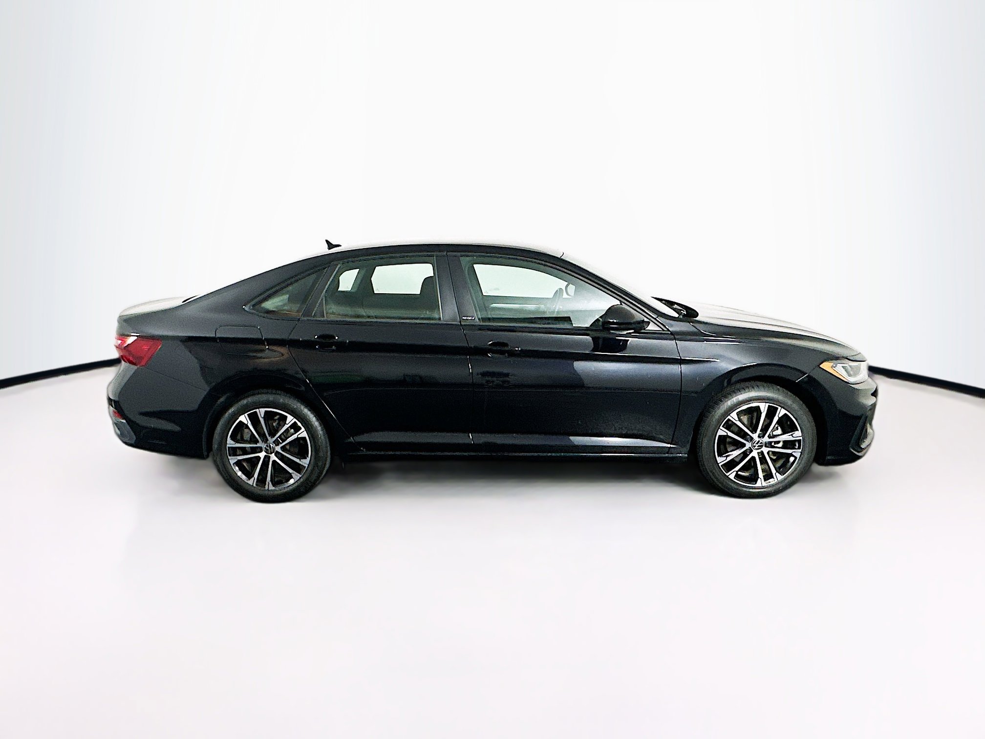 Used 2025 Volkswagen Jetta Sport FWD image 10