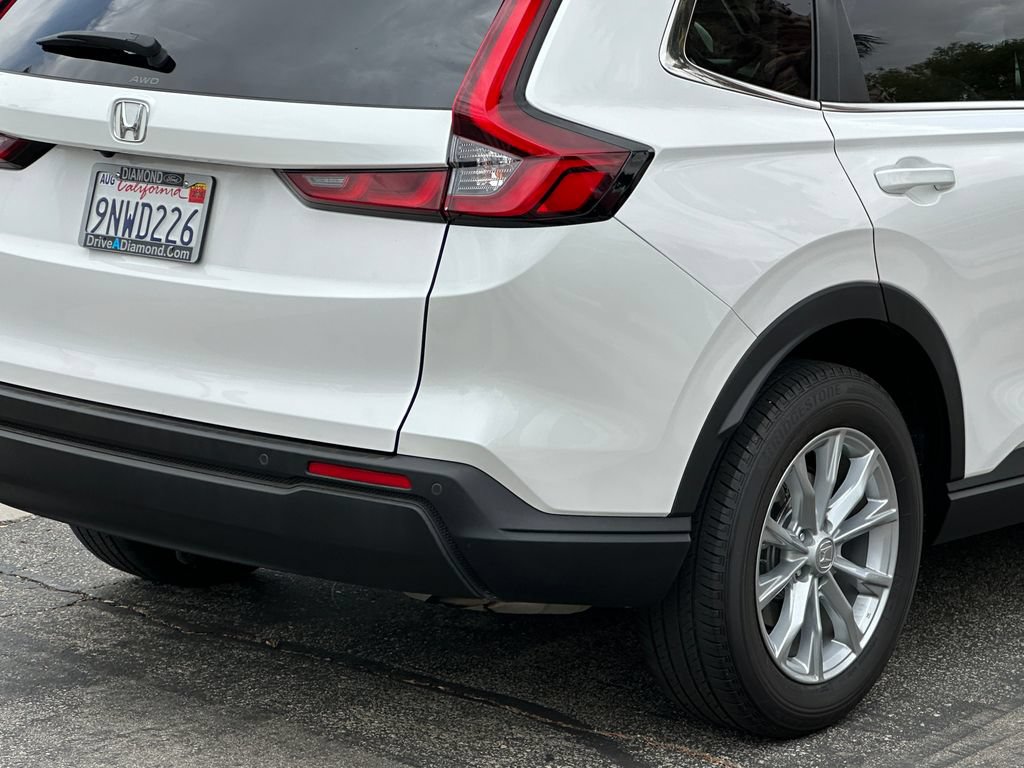 Used 2025 Honda CR-V EX-L image 8