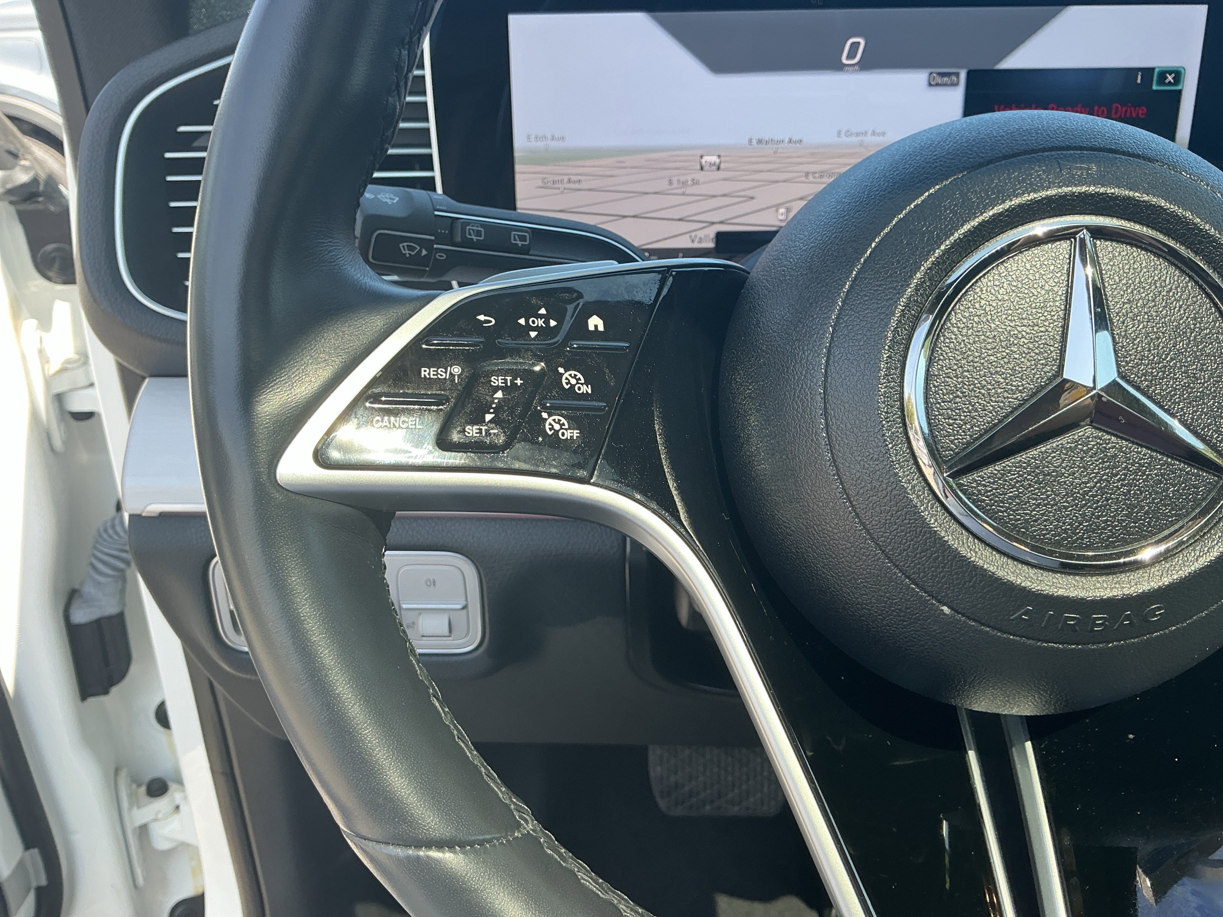 Used 2024 Mercedes-Benz GLE 350 4MATIC image 19