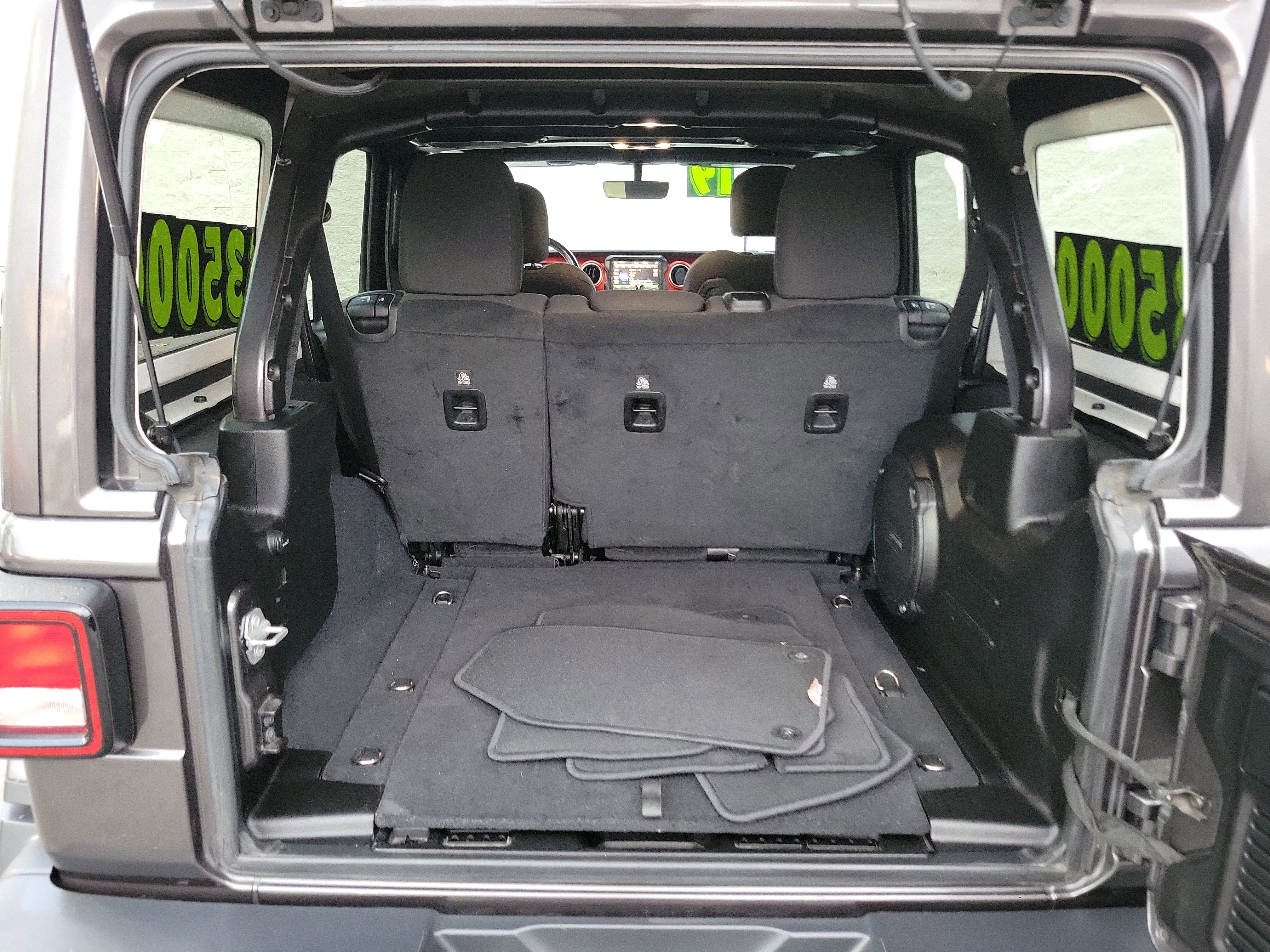 Used 2019 Jeep Wrangler Unlimited Rubicon image 22