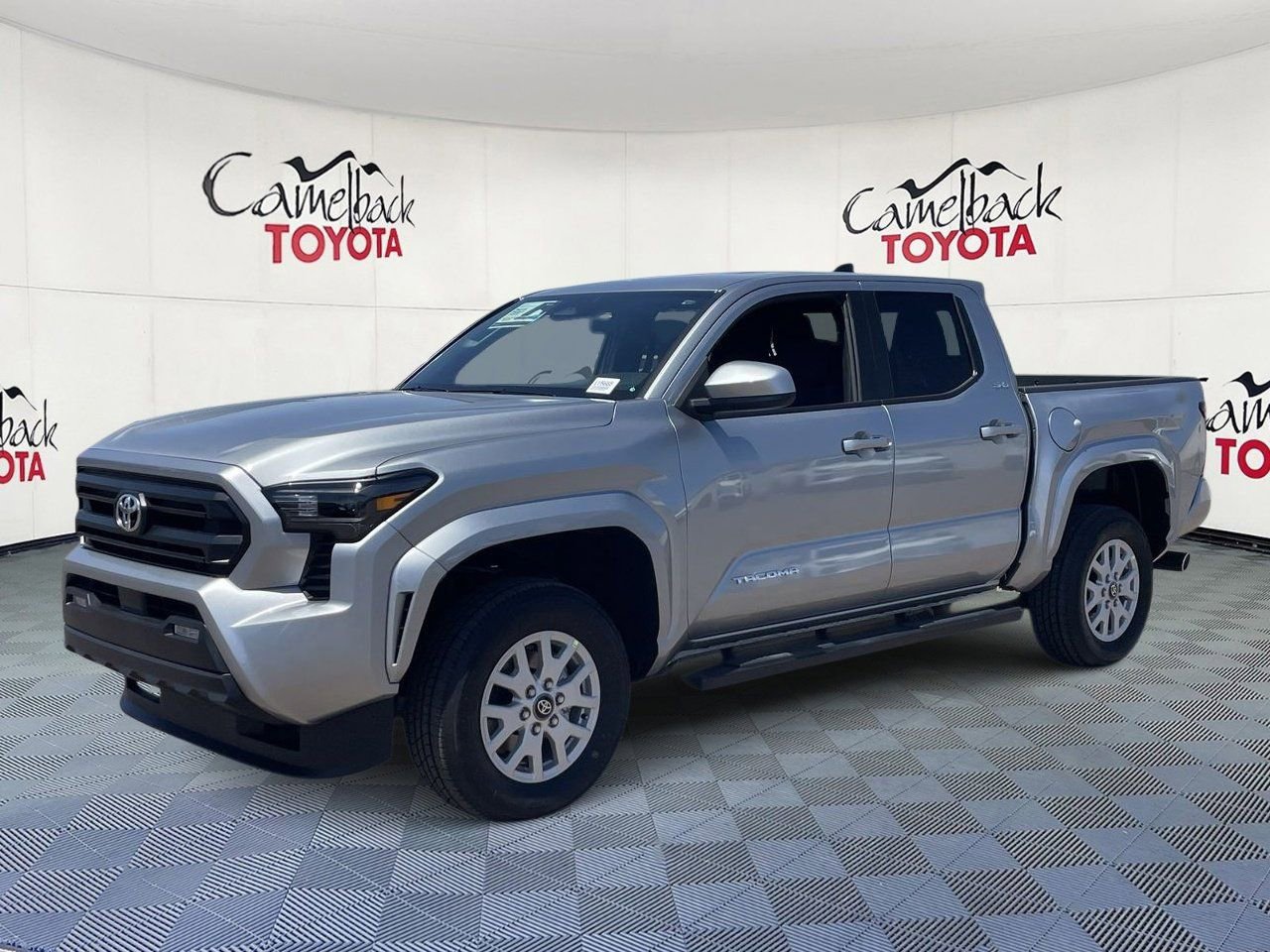 New 2026 Toyota Tacoma SR5 AWD/4WD image 2