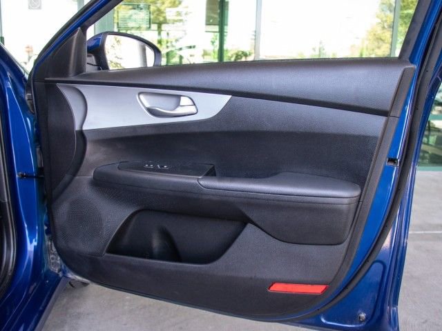 Used 2023 Kia Forte LXS image 20