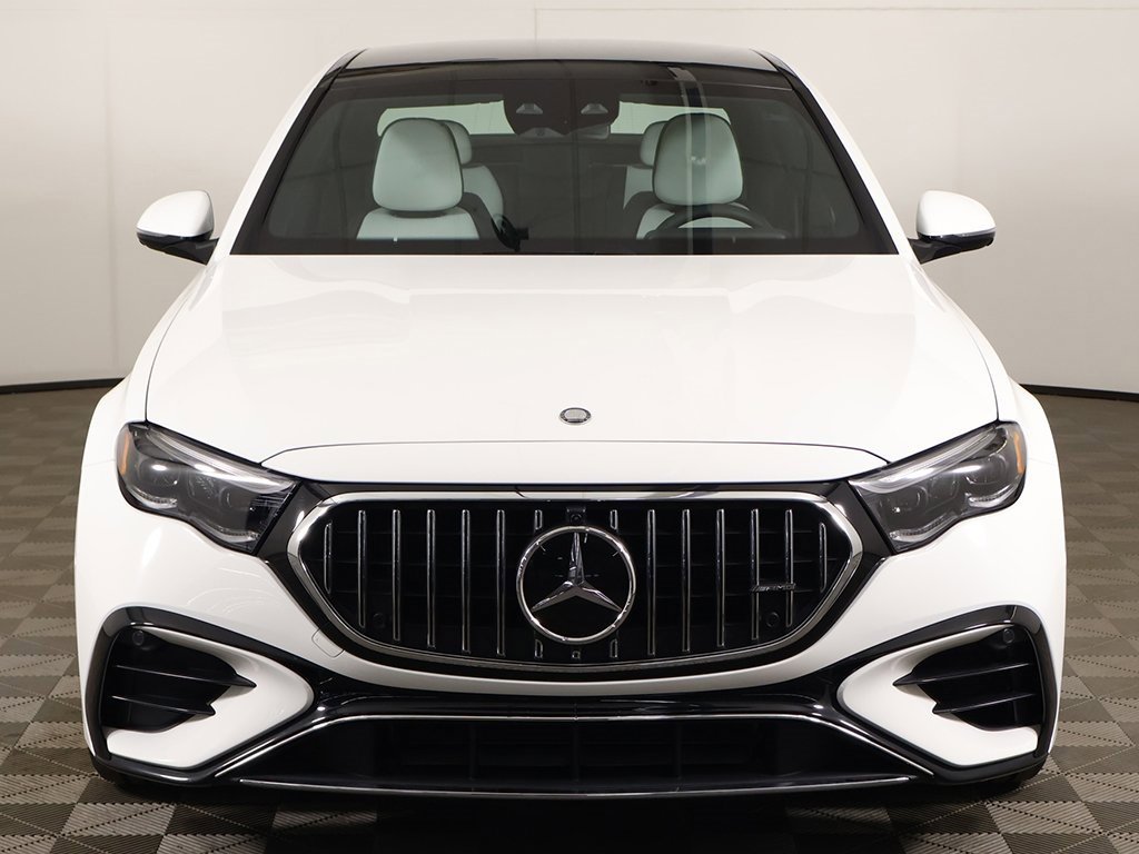 Used 2026 Mercedes-Benz E 53 AMG e 4MATIC Sedan image 16