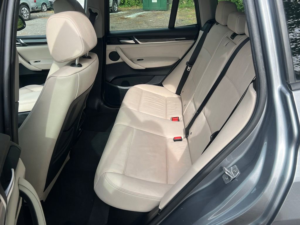 Used 2016 BMW X3 sDrive28i RWD image 13