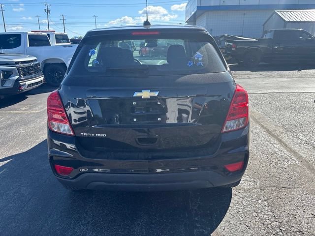 Used 2017 Chevrolet Trax LS AWD/4WD image 4