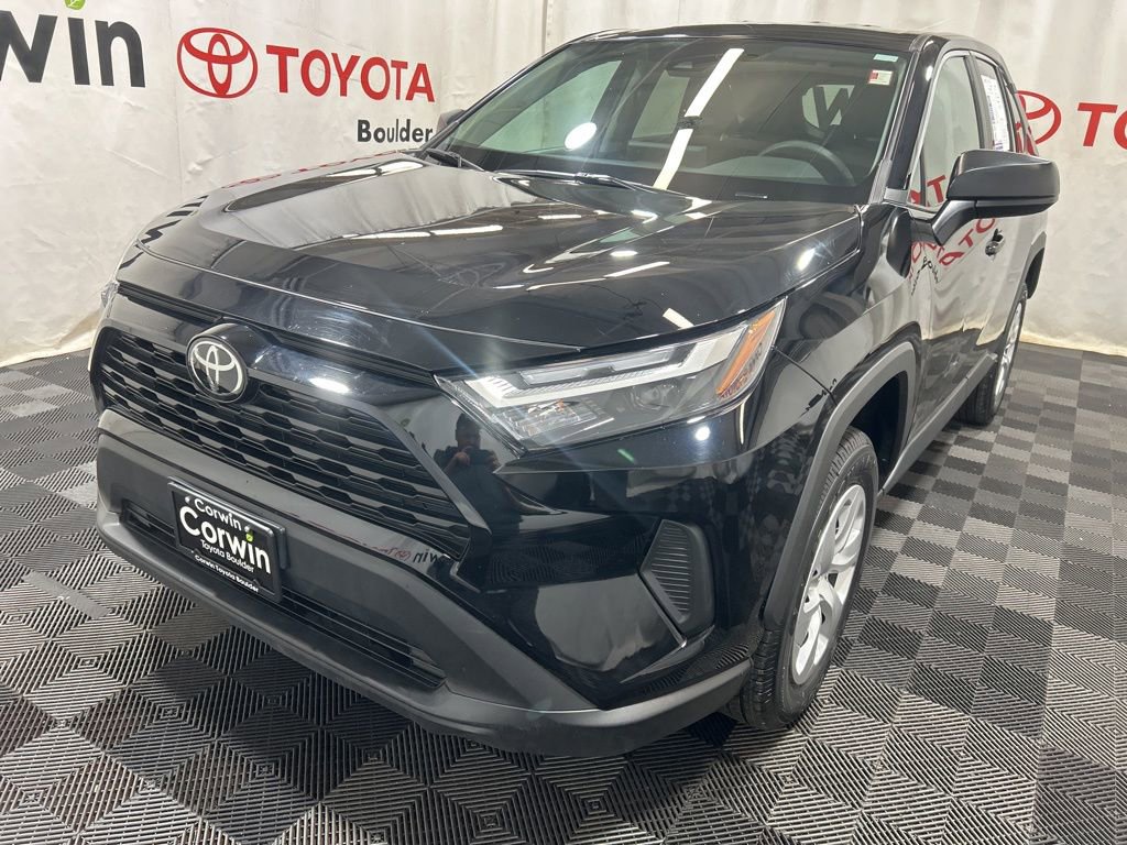 Used 2023 Toyota RAV4 LE image 3