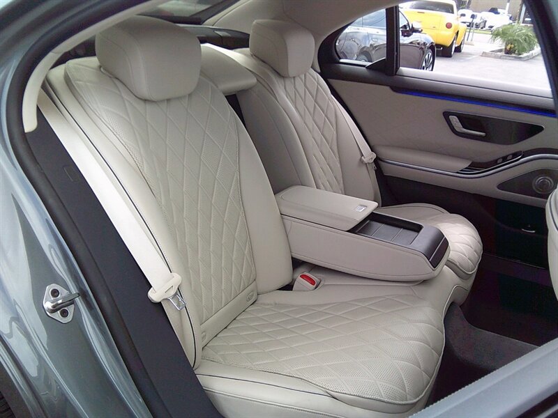 Used 2022 Mercedes-Benz S 580 4MATIC Sedan image 23