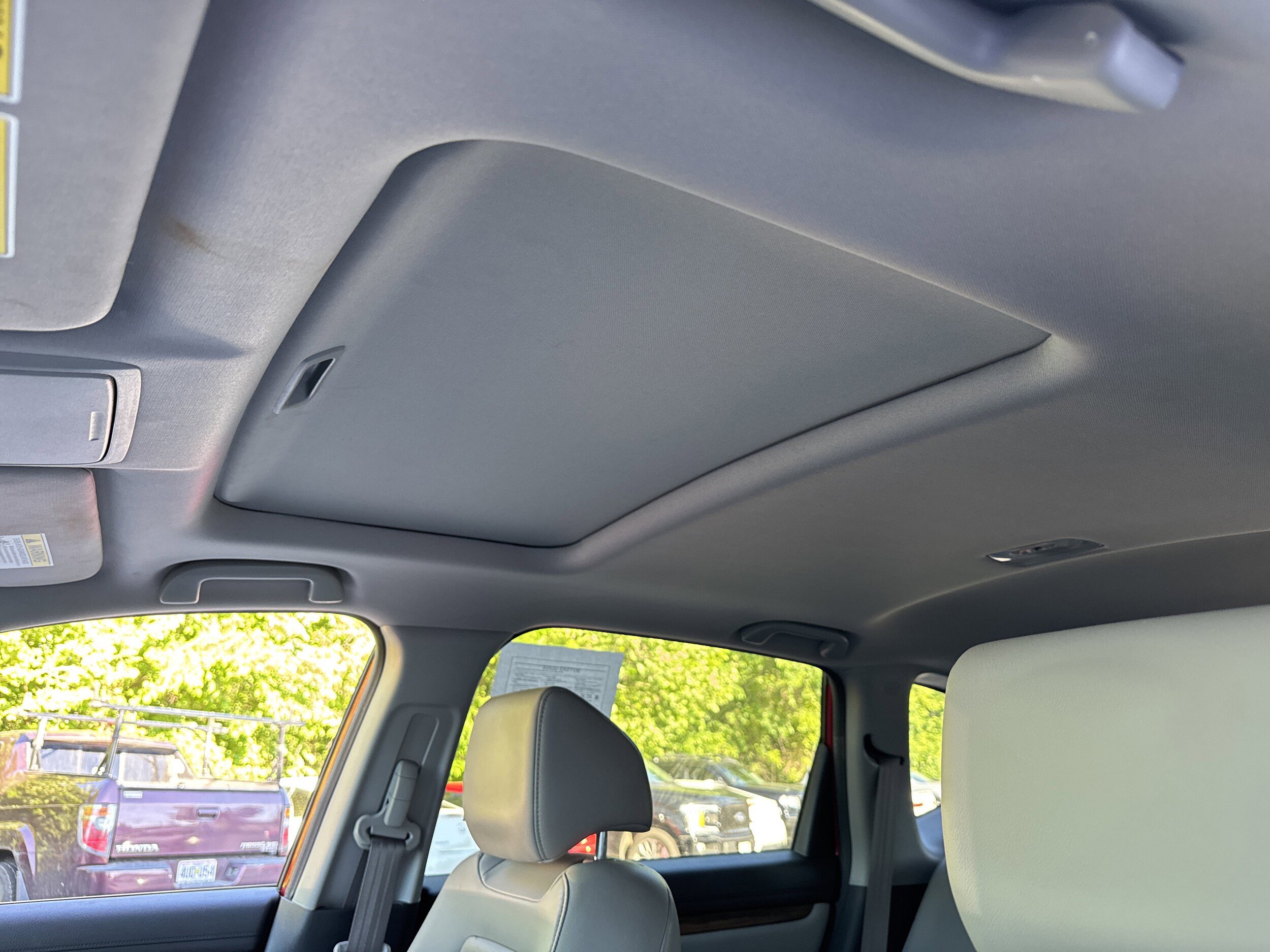 Used 2020 Honda CR-V Touring image 11