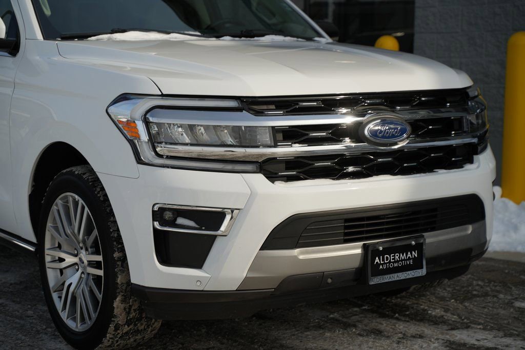 Used 2024 Ford Expedition Max Limited image 5