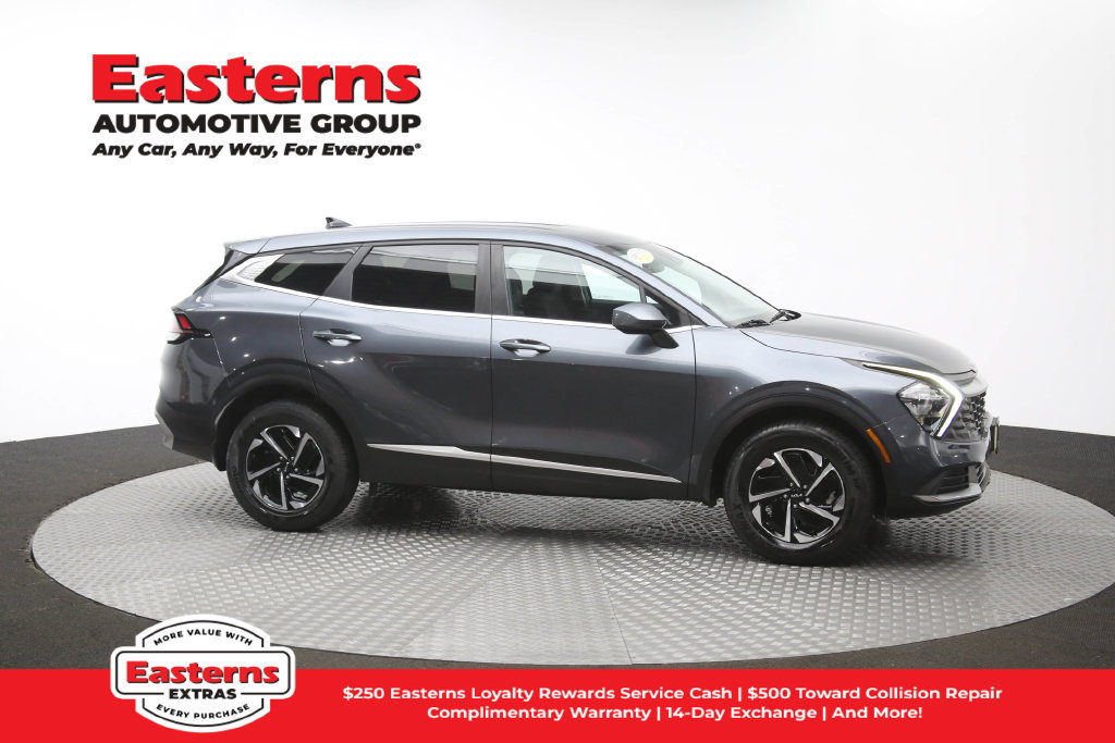 Used 2023 Kia Sportage LX AWD/4WD image 48