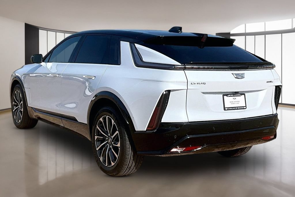 New 2026 Cadillac Lyriq Sport w/ LPO, Floor Liner Package AWD/4WD image 3