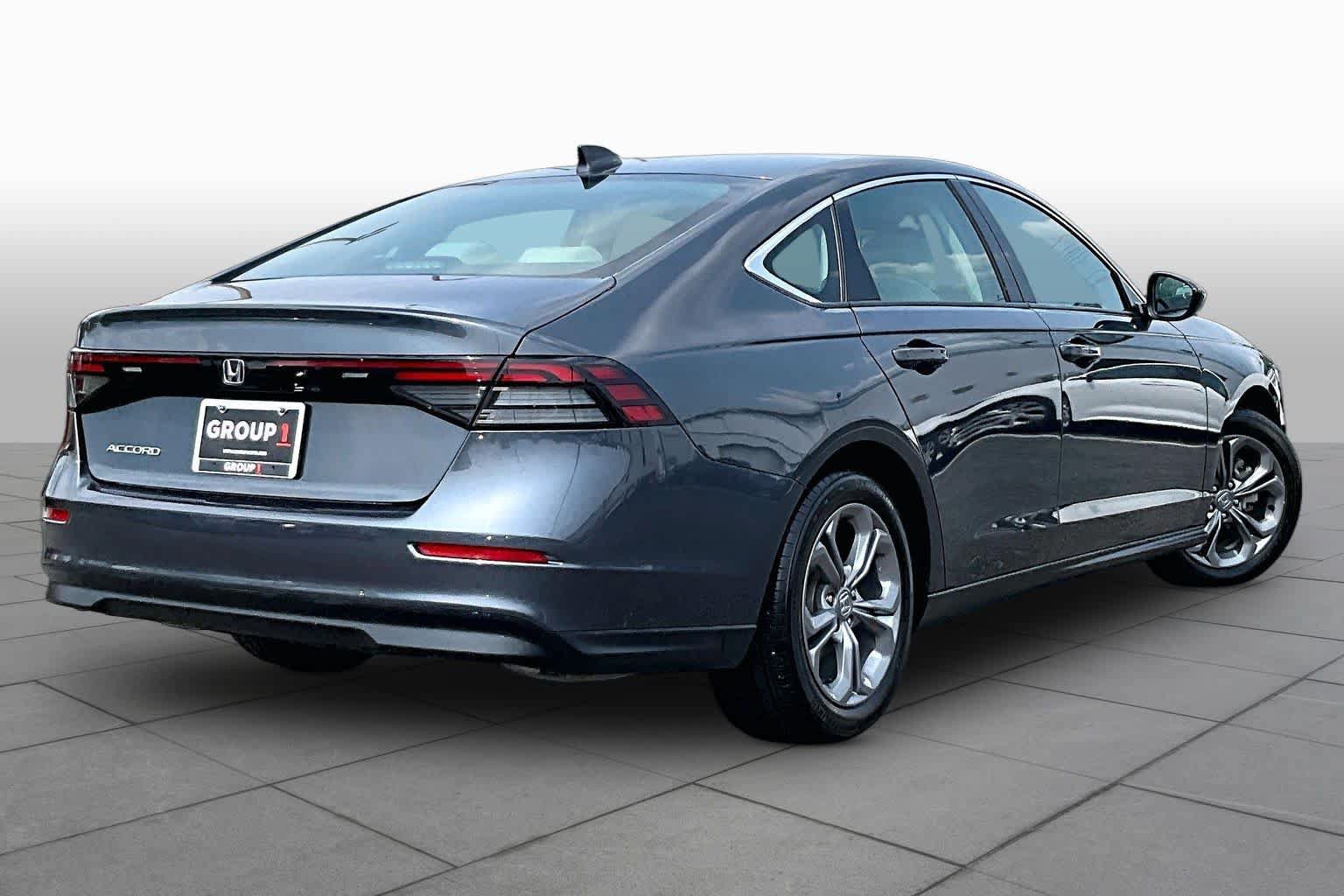 Used 2024 Honda Accord EX image 12