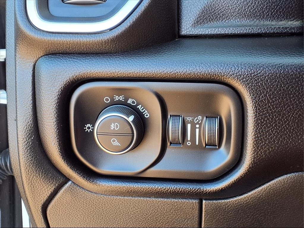 Used 2024 RAM 2500 Laramie image 20