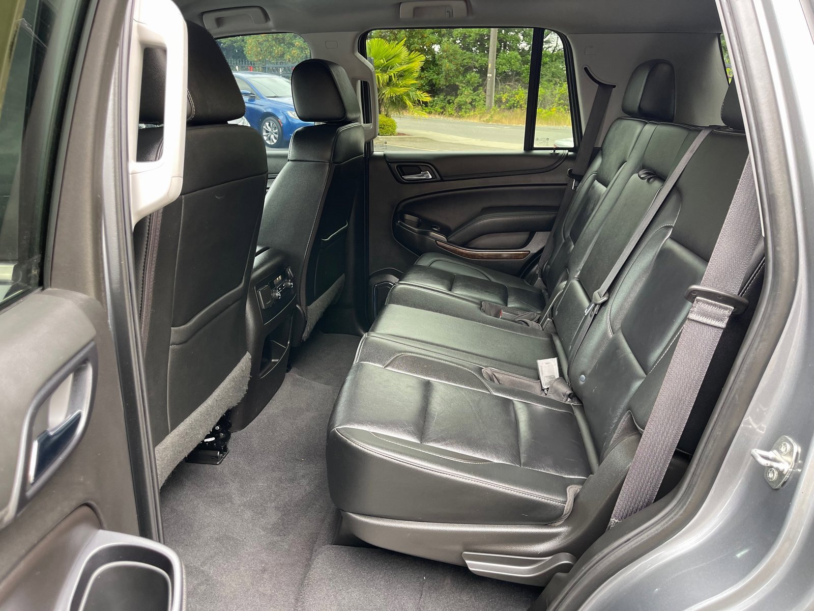 Used 2019 Chevrolet Tahoe LT image 13