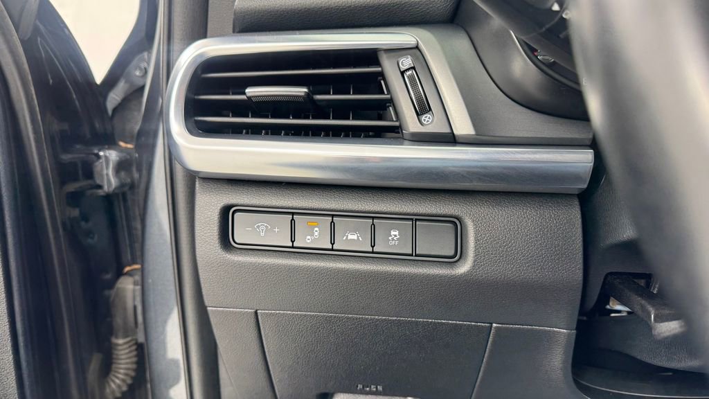 Used 2022 Kia Telluride S AWD/4WD image 32