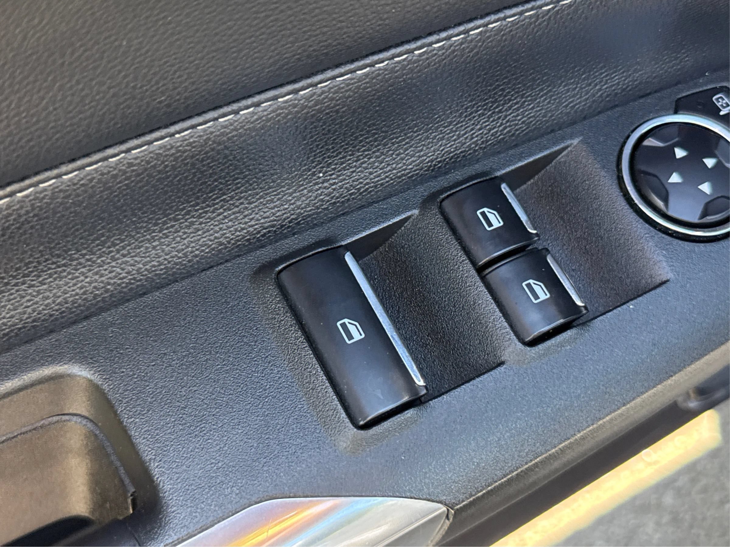 Used 2019 Ford Mustang Premium RWD image 36