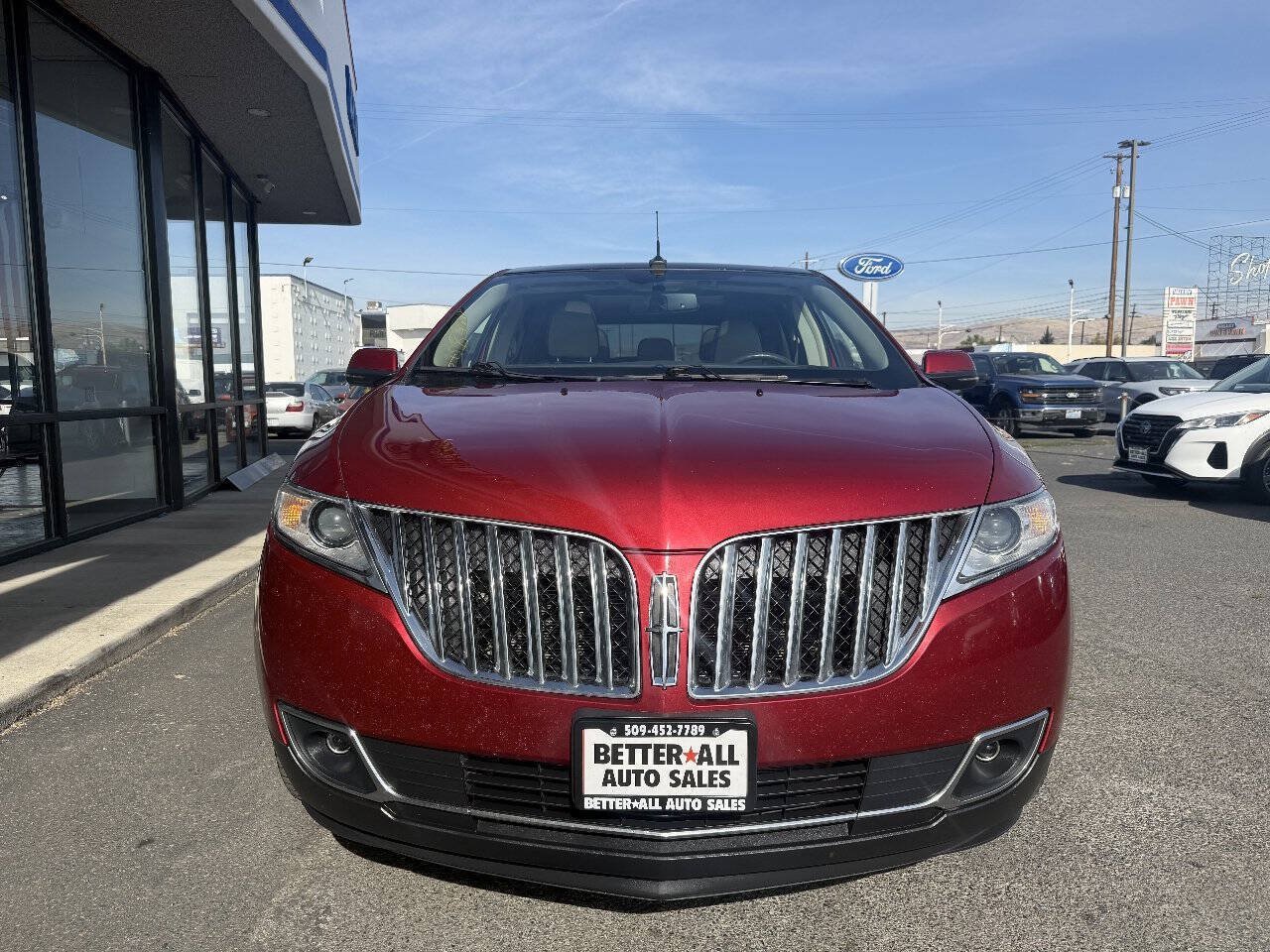 Used 2013 Lincoln MKX AWD image 3