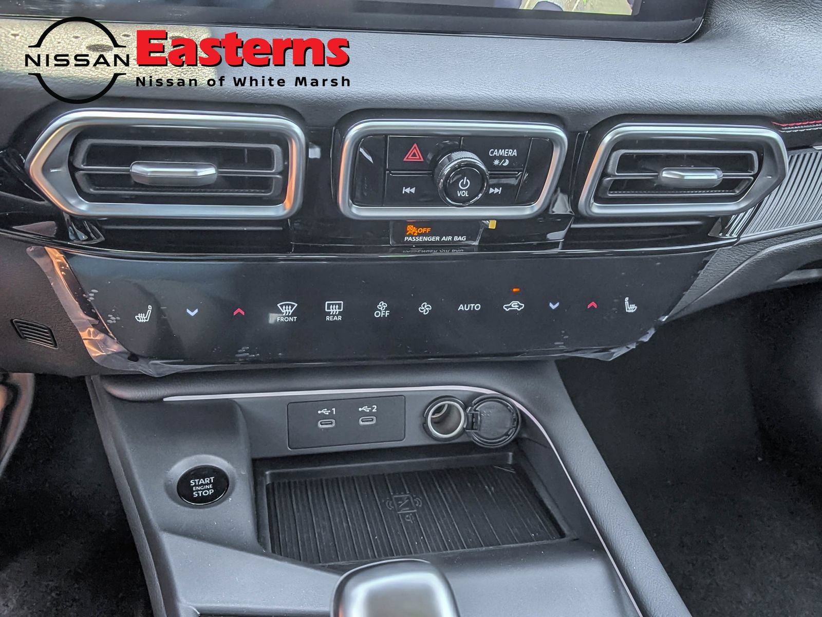 New 2026 Nissan Sentra SR w/ SR Premium Package FWD image 19