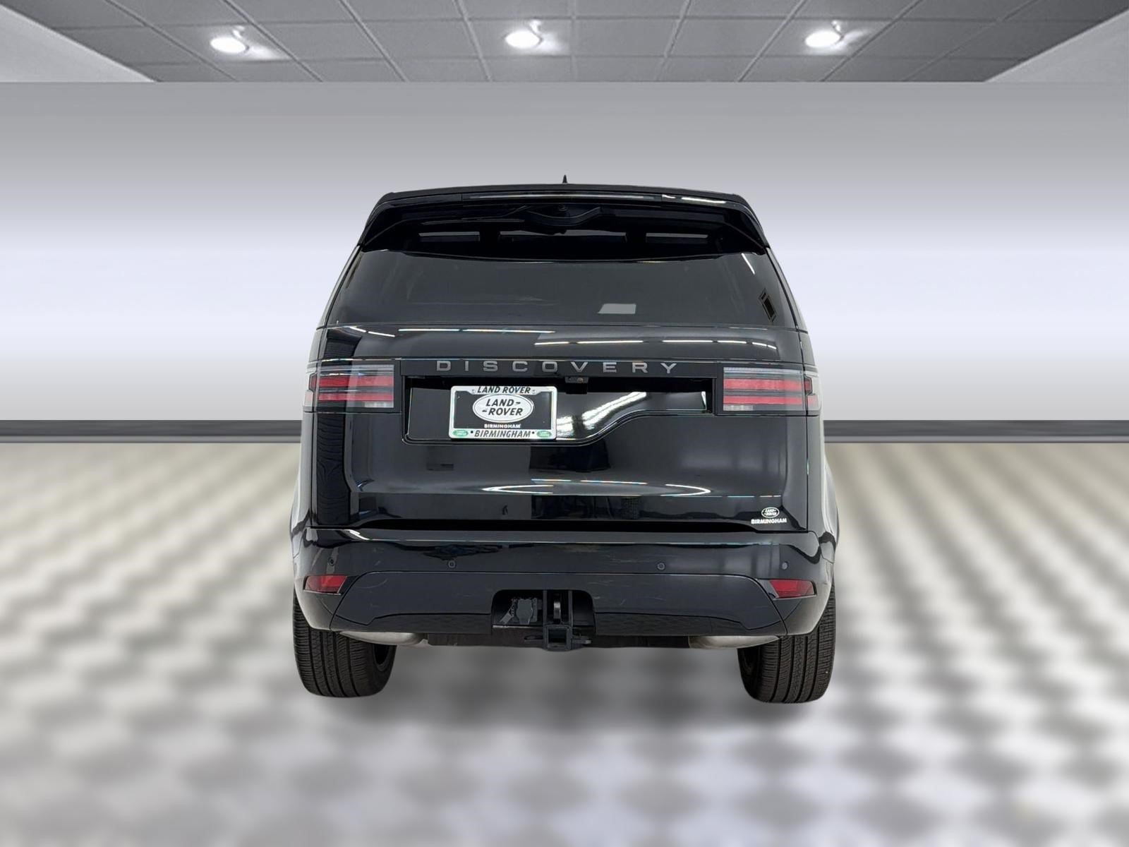 Certified 2025 Land Rover Discovery Dynamic SE AWD/4WD image 10