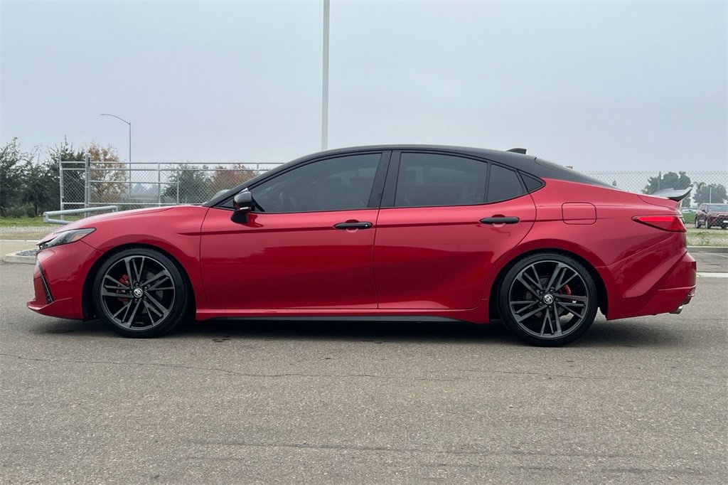 Used 2025 Toyota Camry XSE image 9