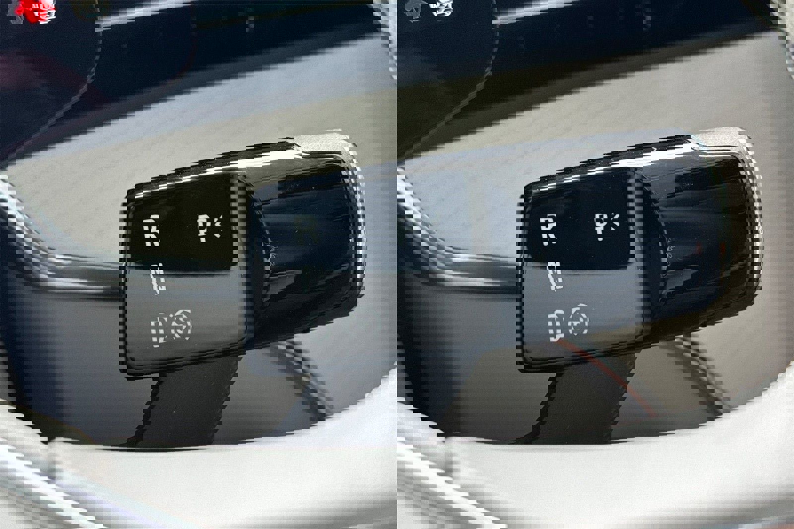 New 2025 Volvo EX90 Plus w/ Protection Package Premier image 22