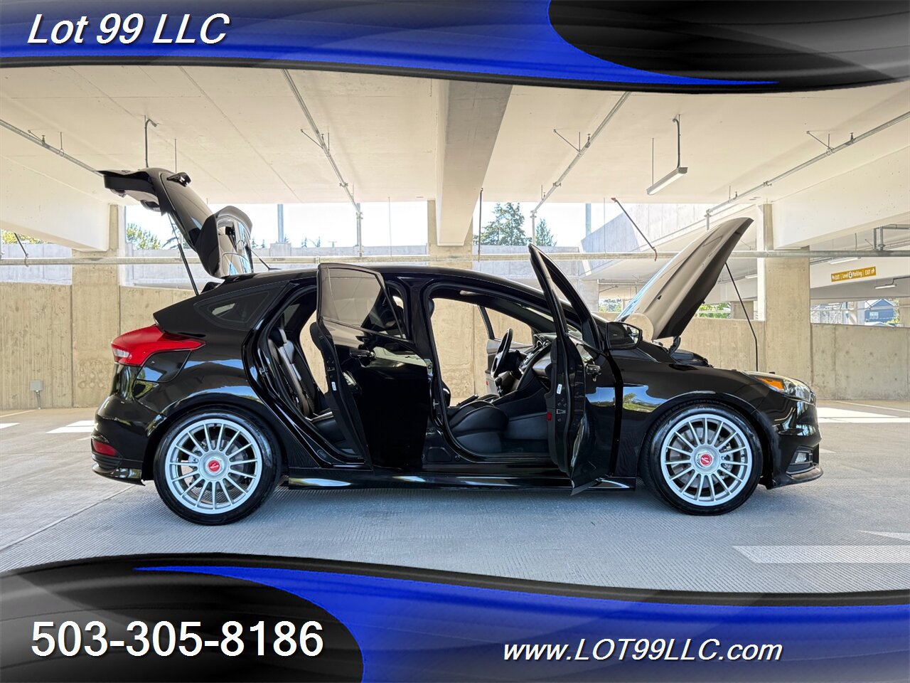 Used 2016 Ford Focus ST w/ Equipment Group 401A FWD image 22