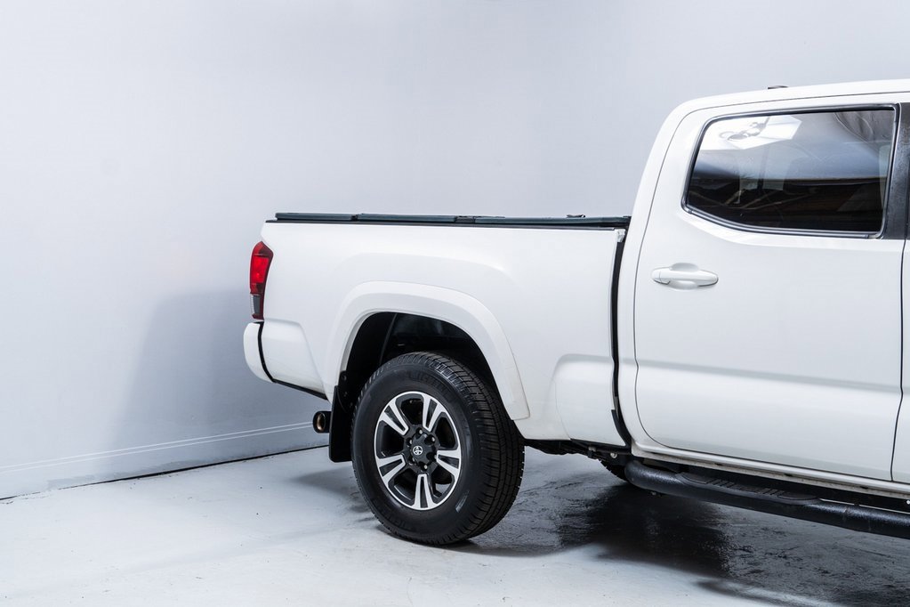 Used 2019 Toyota Tacoma 4x4 Double Cab image 11