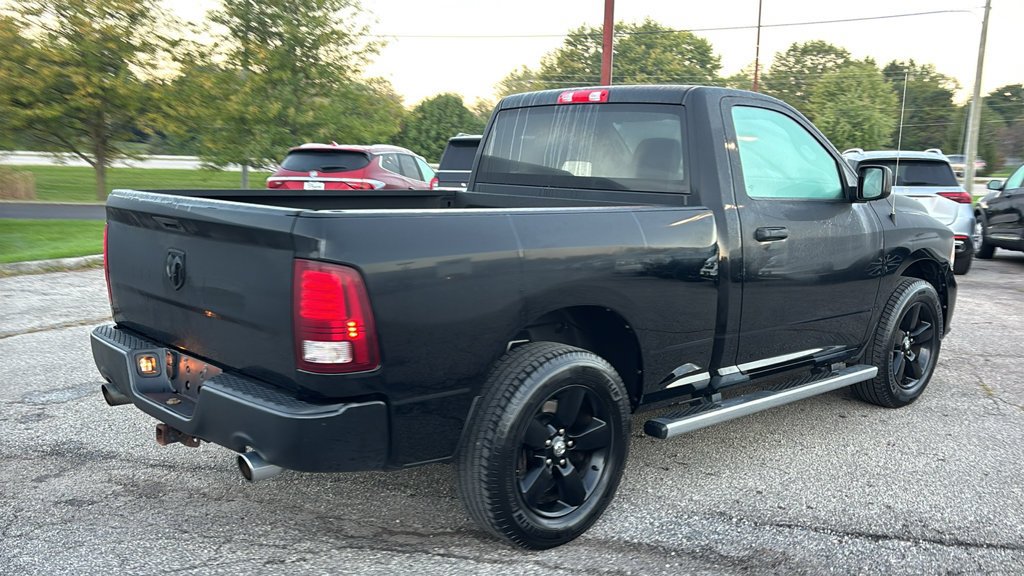 Used 2014 RAM 1500 Express RWD image 26