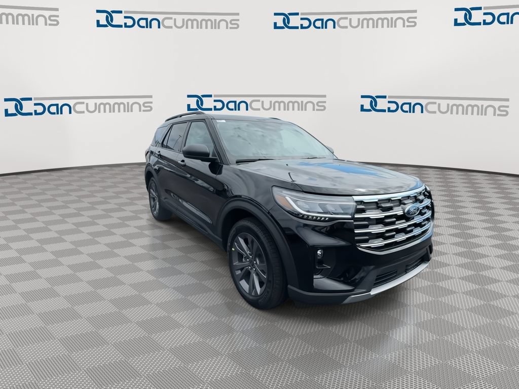New 2026 Ford Explorer Active w/ Active Comfort Package AWD/4WD image 2