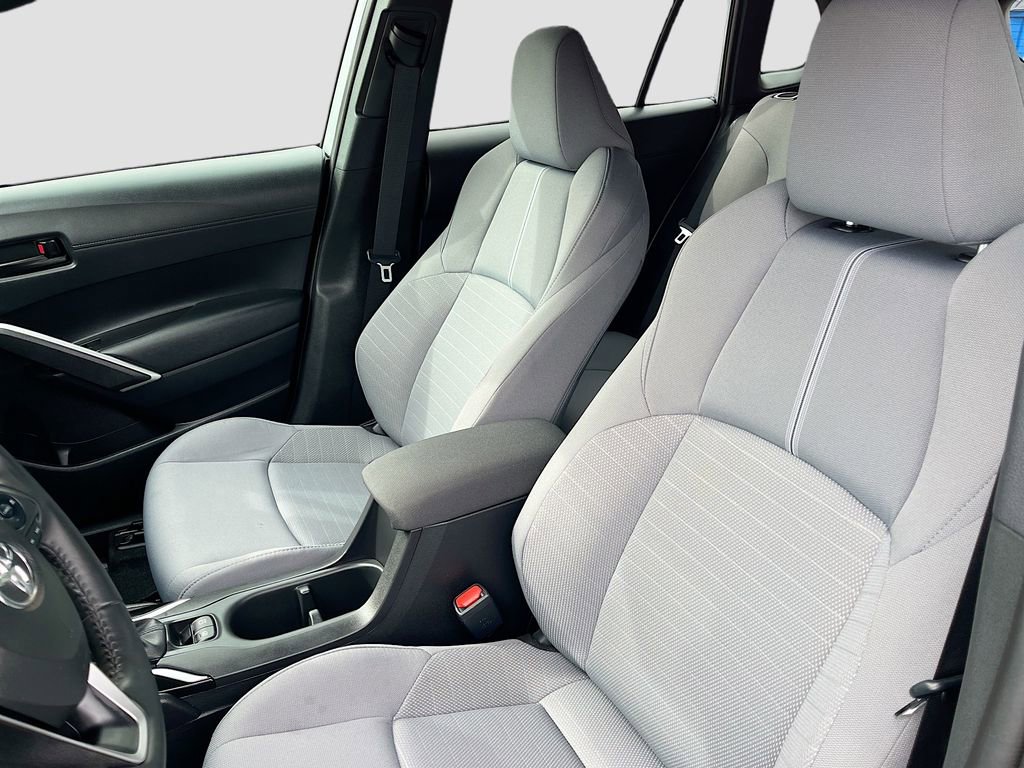 Used 2025 Toyota Corolla Cross AWD Hybrid image 20