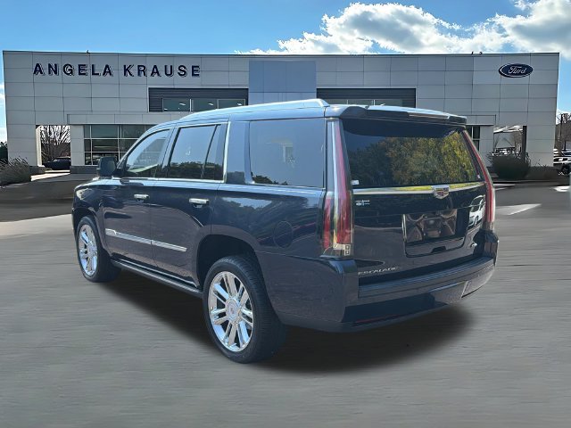 Used 2020 Cadillac Escalade Premium Luxury AWD/4WD image 6