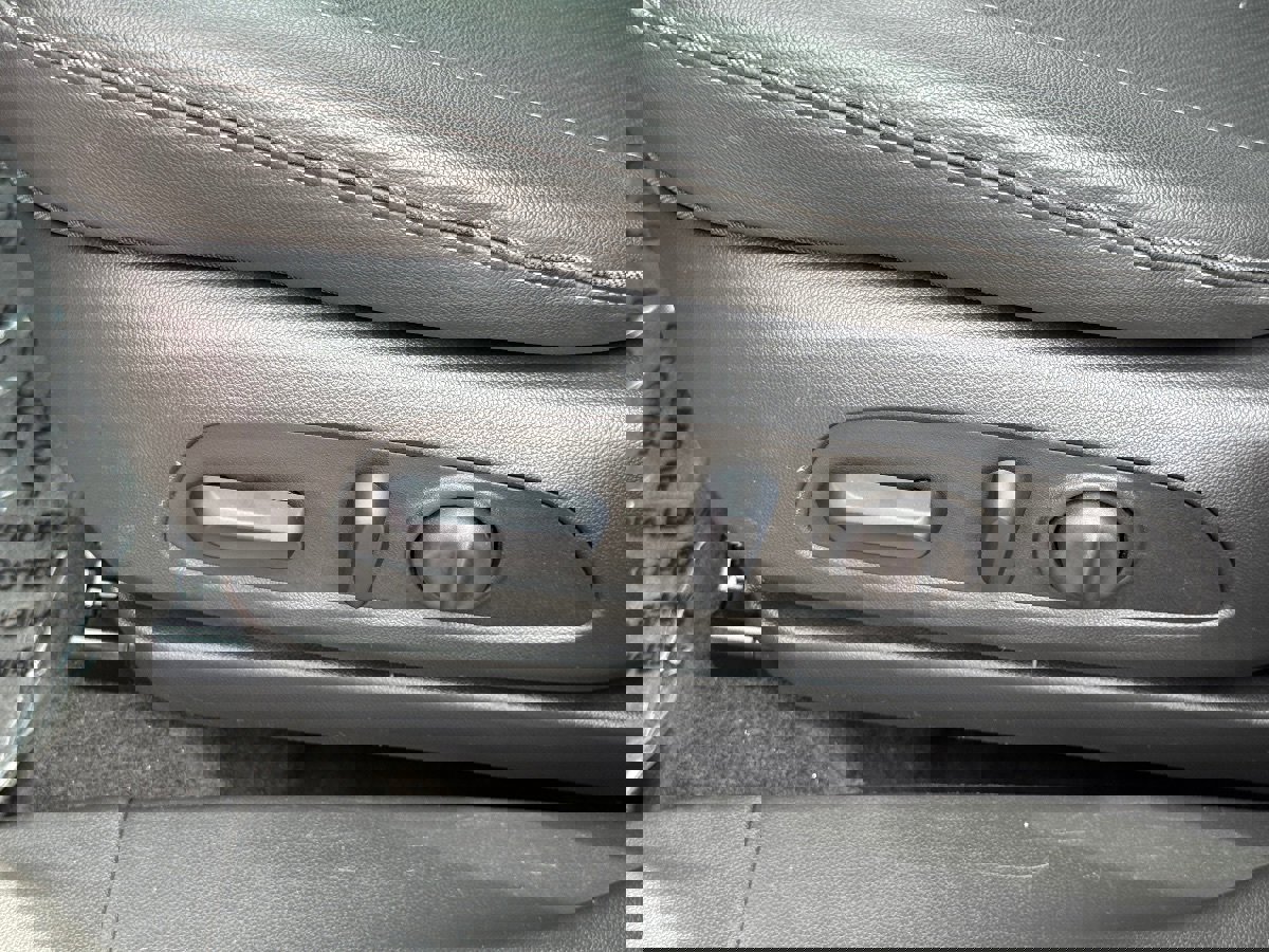 Used 2024 Buick Encore GX Sport Touring w/ Comfort Package image 27